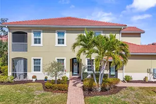 8564 Oakshade Cir, Fort Myers, FL 33919 - Photo 3