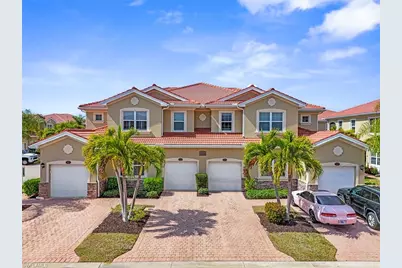 8564 Oakshade Cir #1, Fort Myers, FL 33919 - Photo 1