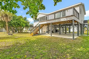 8010 Buccaneer Dr, Fort Myers Beach, FL 33931 - Photo 29