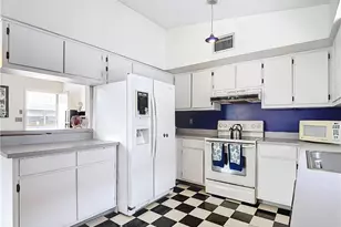 8010 Buccaneer Dr, Fort Myers Beach, FL 33931 - Photo 11