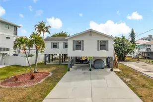 8010 Buccaneer Dr, Fort Myers Beach, FL 33931 - Photo 1