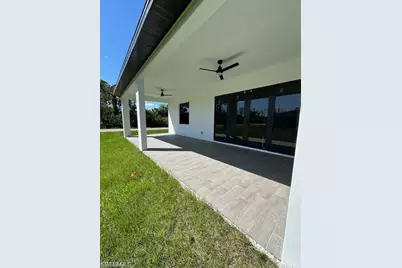 1822 Jacinto Ave, Lehigh Acres, FL 33972 - Photo 15