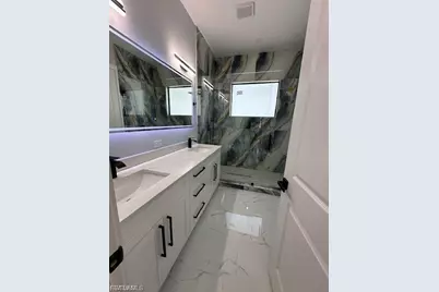 1822 Jacinto Ave, Lehigh Acres, FL 33972 - Photo 5