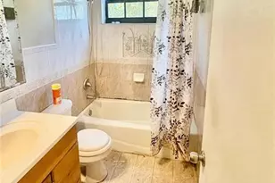 2065 NE 139th St, North Miami Beach, FL 33181 - Photo 5