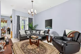 816 Palmetto Ave, Lehigh Acres, FL 33972 - Photo 5