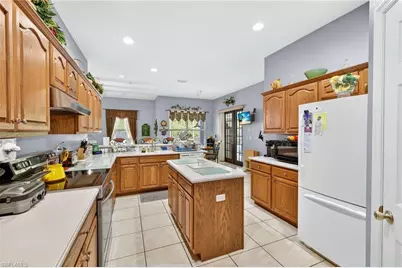 816 Palmetto Ave, Lehigh Acres, FL 33972 - Photo 13