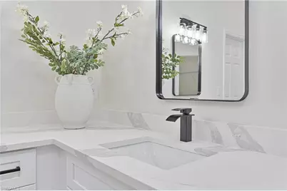 835 Geneva St E, Lehigh Acres, FL 33974 - Photo 23