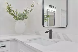 835 Geneva St E, Lehigh Acres, FL 33974 - Photo 23