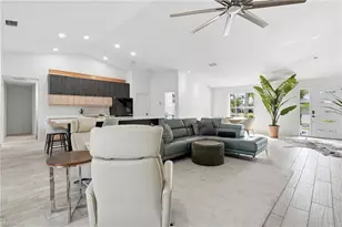 5227 SW 11th Pl, Cape Coral, FL 33914 - Photo 7