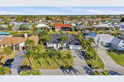 5227 SW 11th Pl, Cape Coral, FL 33914 - Photo 3