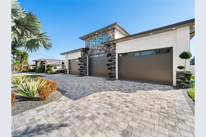 1912 SE 33rd Ter, Cape Coral, FL 33904 - Photo 7