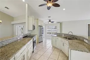 401 NE 23rd Ave, Cape Coral, FL 33909 - Photo 3