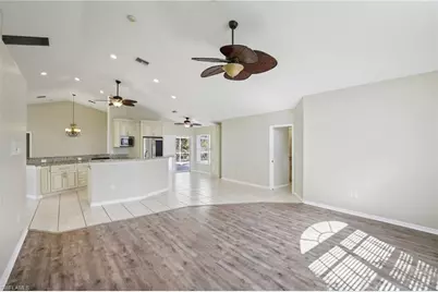 401 NE 23rd Ave, Cape Coral, FL 33909 - Photo 11