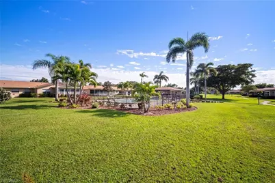 5494 Capbern Ct, Fort Myers, FL 33919 - Photo 27