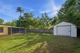 4652 Siesta Cir, Fort Myers, FL 33901 - Photo 27