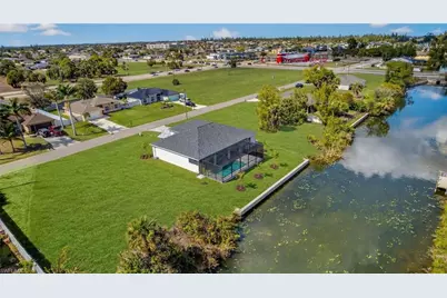 1625 SW 15th Pl, Cape Coral, FL 33991 - Photo 31