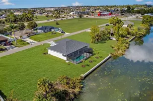 1625 SW 15th Pl, Cape Coral, FL 33991 - Photo 31