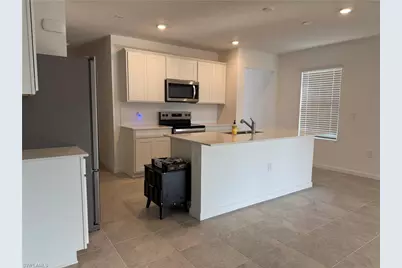 1024 Caloosa Breeze Dr, Labelle, FL 33935 - Photo 5