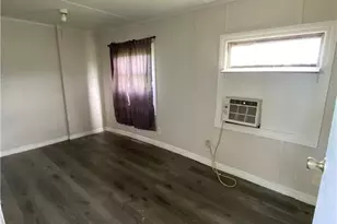 8086 Heck Dr, North Fort Myers, FL 33917 - Photo 5