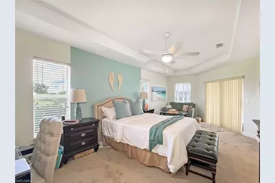 1325 NE 5th Pl, Cape Coral, FL 33909 - Photo 21