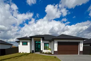 213 Kismet Pkwy E, Cape Coral, FL 33909 - Photo 1