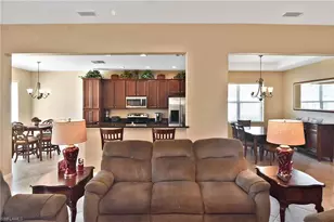 2640 Maraval Ct, Cape Coral, FL 33991 - Photo 13