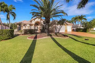 4918 SW 27th Ave, Cape Coral, FL 33914 - Photo 3