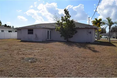 2008 Lotus Rd, Fort Myers, FL 33905 - Photo 23