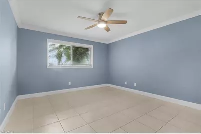 930 SW 37th Ln, Cape Coral, FL 33914 - Photo 11