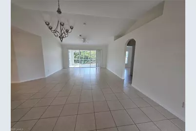 426 Progress Ave, Lehigh Acres, FL 33974 - Photo 9