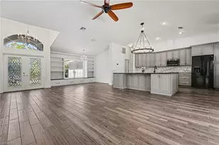 6100 Briarcliff Rd, Fort Myers, FL 33912 - Photo 5