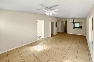 1321 SE 8th Ave, Cape Coral, FL 33990 - Photo 5