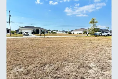 2347 NW 38th Ave, Cape Coral, FL 33993 - Photo 5