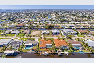 5331 Mayfair Ct, Cape Coral, FL 33904 - Photo 45