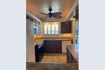 2121 Collier Ave #513, Fort Myers, FL 33901 - Photo 11