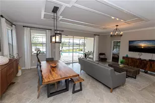 3650 Crimson Ln, Fort Myers, FL 33916 - Photo 7