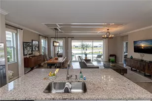 3650 Crimson Ln, Fort Myers, FL 33916 - Photo 5