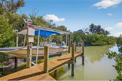 6143 Castaways Ln, Sanibel, FL 33957 - Photo 3