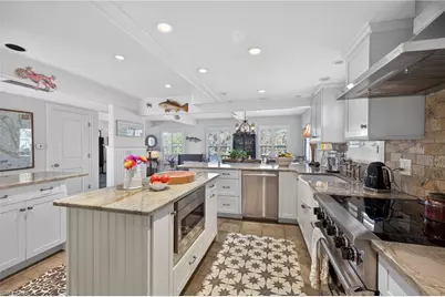 6143 Castaways Ln, Sanibel, FL 33957 - Photo 5