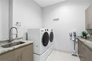 5600 Briarcliff Rd, Fort Myers, FL 33912 - Photo 35