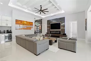 5600 Briarcliff Rd, Fort Myers, FL 33912 - Photo 7