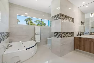 5600 Briarcliff Rd, Fort Myers, FL 33912 - Photo 19