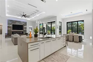 5600 Briarcliff Rd, Fort Myers, FL 33912 - Photo 11