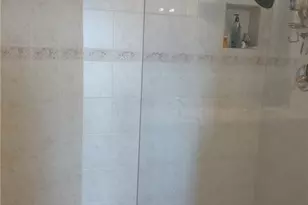 4417 Country Club Blvd, Cape Coral, FL 33904 - Photo 9