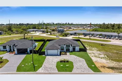 373 El Dorado Blvd S, Cape Coral, FL 33991 - Photo 3