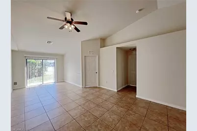 111 SE 2nd Ave, Cape Coral, FL 33990 - Photo 9