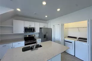 4203 Caterina Ct, North Fort Myers, FL 33917 - Photo 3