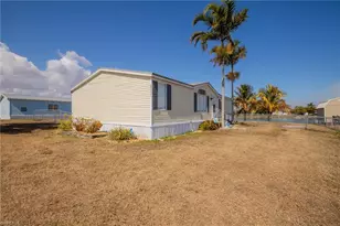 1572 Joshua Blvd, Clewiston, FL 33440 - Photo 19