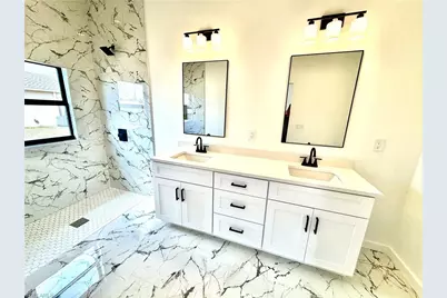 542/544 SE 6th Ter, Cape Coral, FL 33990 - Photo 7