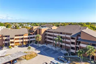 2067 W Lakeview Blvd, North Fort Myers, FL 33903 - Photo 27